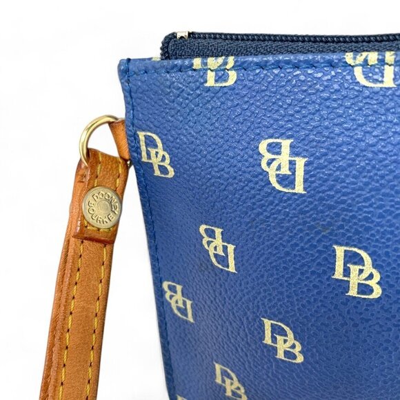 Dooney & Bourke Signature Pebbled Leather Wristlet Zip Pouch Blue With Tan Trim - Picture 2 of 7